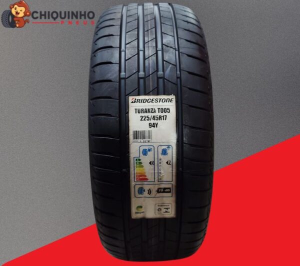 Pneu 225/45R17 Bridgestone Turanza T005 94Y